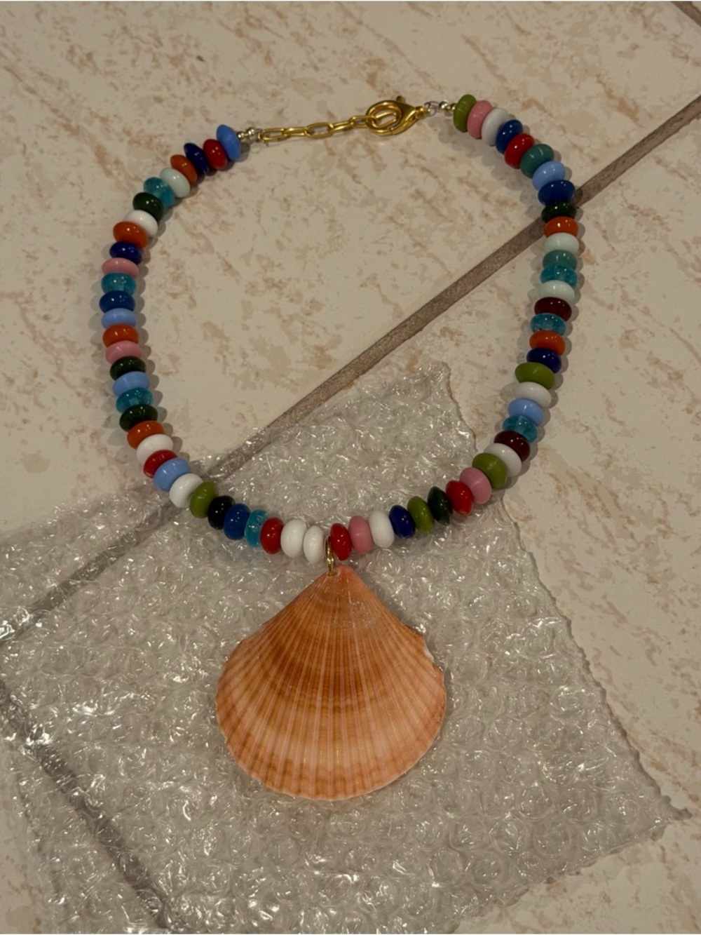 ALV Jewels August Shell Necklace (NWOT)